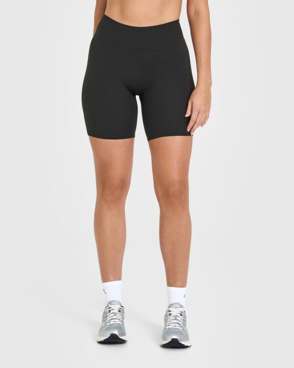 SoftMotion Cycling Shorts 8 | Soft Black